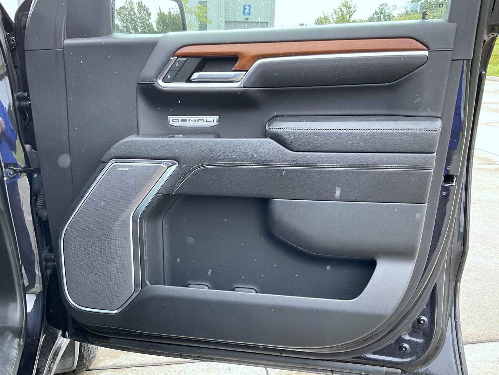 Used 2022 GMC Sierra 1500 Denali AWD/4WD image 17