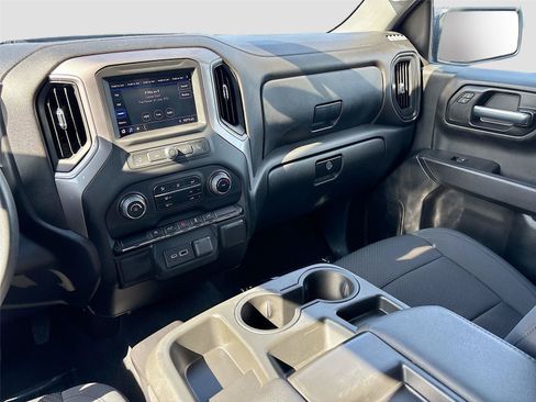 Used 2021 Chevrolet Silverado 1500 Custom AWD/4WD image 21