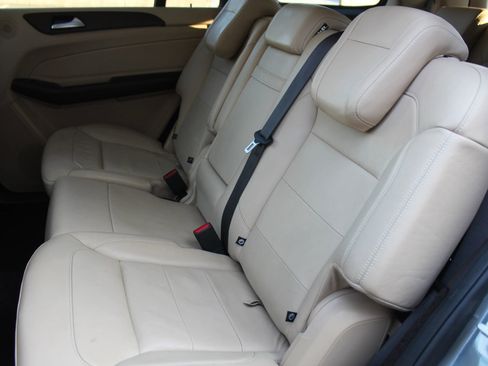 Used 2017 Mercedes-Benz GLS 450 4MATIC image 13