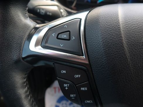 Used 2023 Ford Edge SEL AWD/4WD image 30