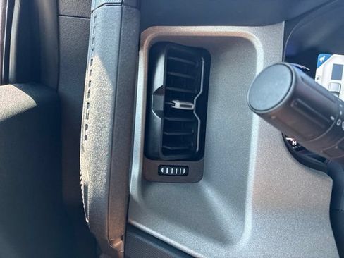 Used 2024 Ford Bronco Outer Banks AWD/4WD image 27
