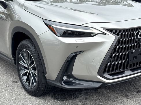 Used 2024 Lexus NX 300h AWD w/ Vision Package image 27