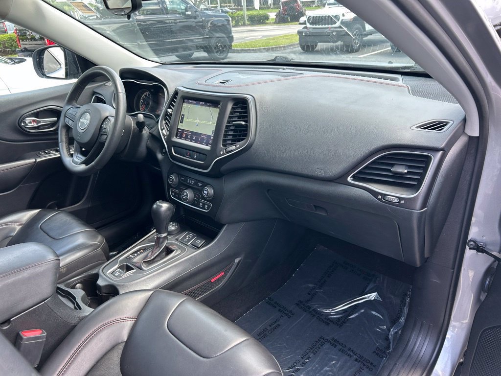 Used 2022 Jeep Cherokee Trailhawk w/ Sun, Sound & Nav Group AWD/4WD image 42