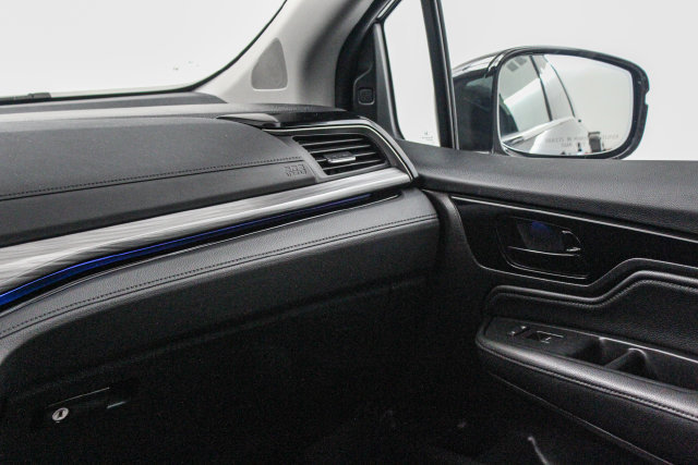 Used 2024 Honda Odyssey Elite image 23