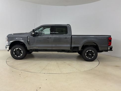 New 2026 Ford F250 Lariat w/ Tremor Off-Road Package AWD/4WD image 2