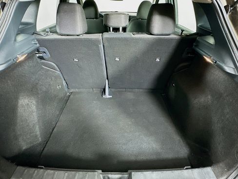 Used 2025 Nissan Kicks S image 27