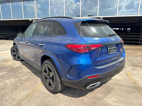 New 2026 Mercedes-Benz GLC 300 image 3