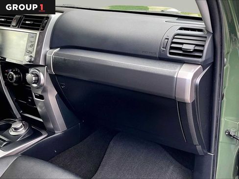 Certified 2022 Toyota 4Runner TRD Sport w/ Technology Package AWD/4WD image 19