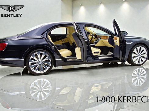 Certified 2022 Bentley Flying Spur V8 image 11