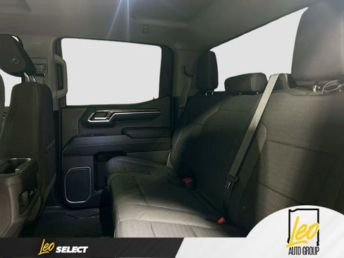 Used 2023 Chevrolet Silverado 1500 LT Trail Boss image 24