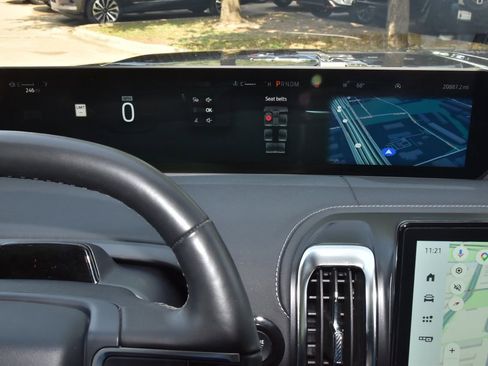 Certified 2025 Ford Expedition Max Platinum AWD/4WD image 26