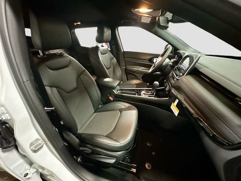 New 2026 Jeep Compass Latitude image 29