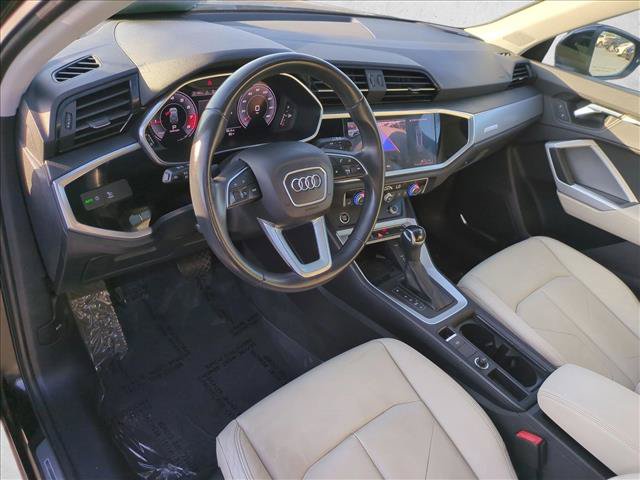 Used 2021 Audi Q3 2.0T Premium Plus w/ Premium Plus Package AWD/4WD image 10