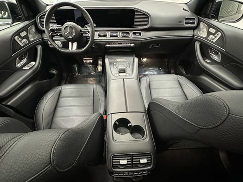 Certified 2024 Mercedes-Benz GLS 450 4MATIC image 27