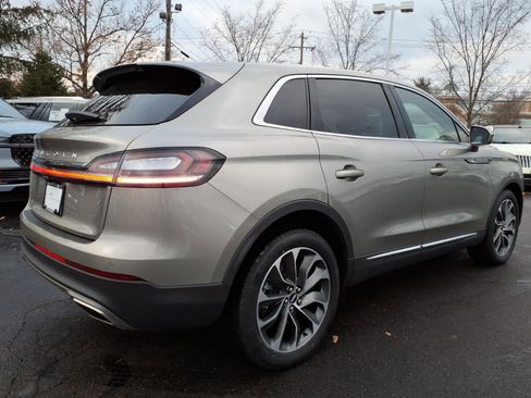 Certified 2023 Lincoln Nautilus Reserve image 7