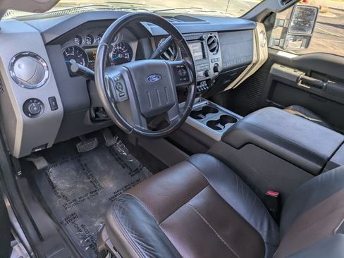 Used 2011 Ford F250 Lariat w/ Lariat Ultimate Pkg image 9
