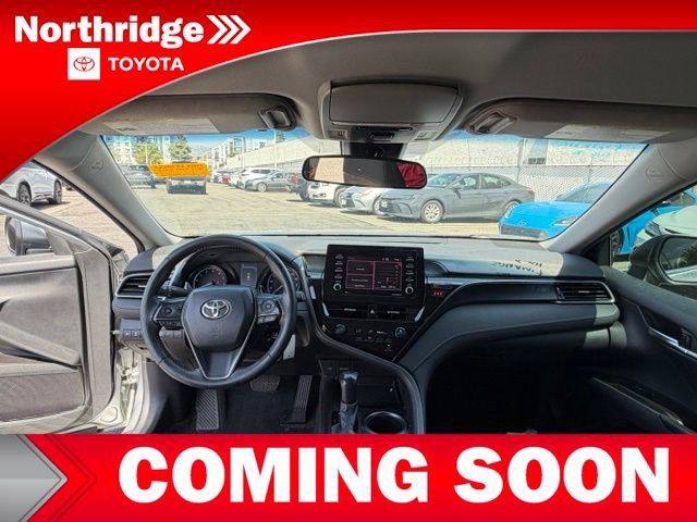 Used 2021 Toyota Camry SE w/ Carpet Mat Package (TMS) FWD image 8