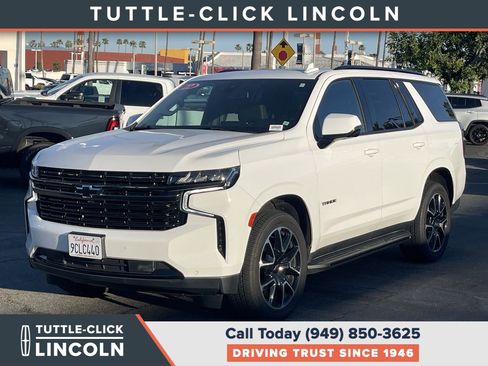 Used 2022 Chevrolet Tahoe RST w/ Luxury Package AWD/4WD image 3