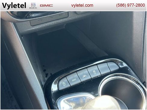 Certified 2023 Buick Encore GX Select w/ Sport Touring Package image 28
