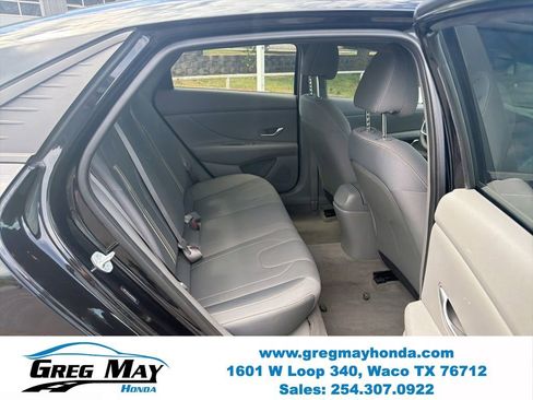 Used 2023 Hyundai Elantra SEL w/ Cargo Package FWD image 25