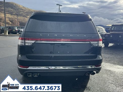 Used 2020 Lincoln Aviator Reserve w/ Equipment Group 201A image 4