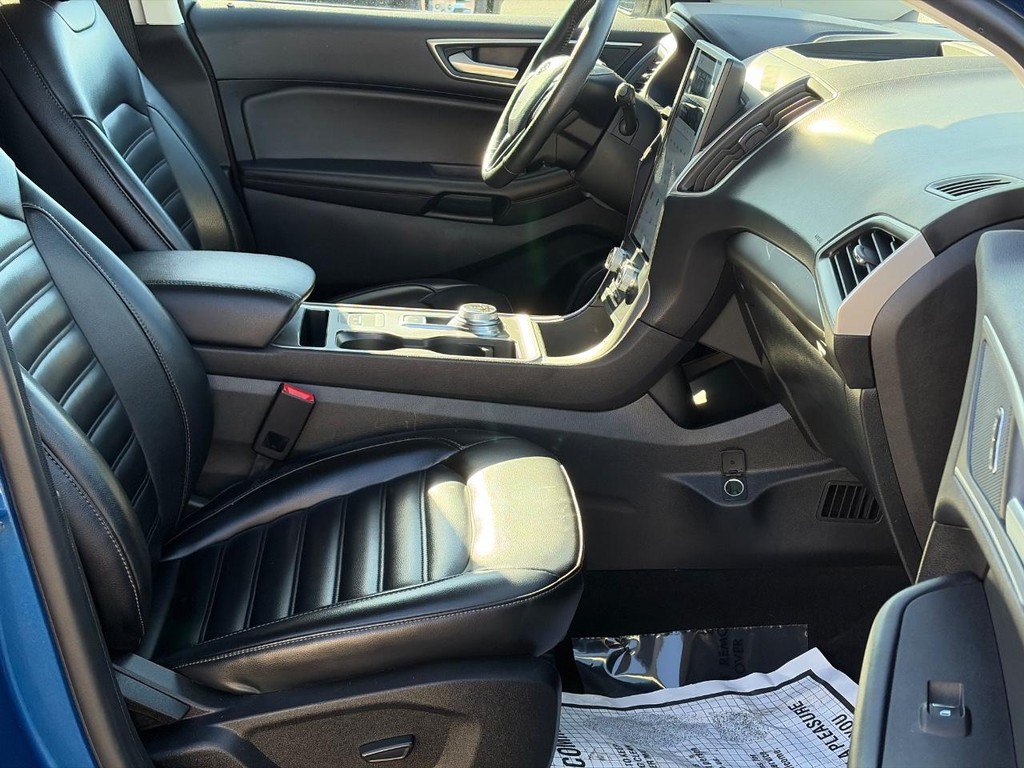 Used 2024 Ford Edge SEL AWD/4WD image 18