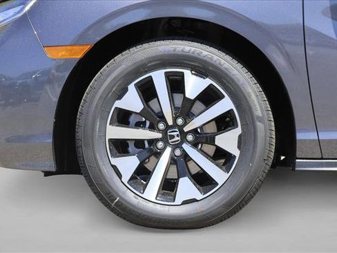 New 2026 Honda Odyssey EX-L image 9
