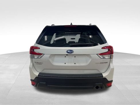 Certified 2024 Subaru Forester Premium AWD/4WD image 33