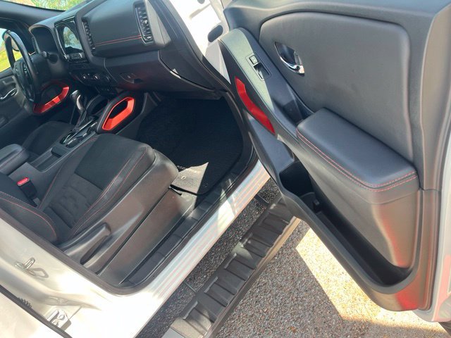 Used 2023 Nissan Frontier Pro-X w/ Technology Package RWD image 19