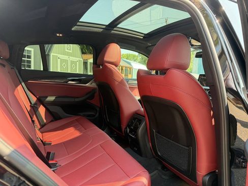 Used 2022 BMW X4 M40i AWD/4WD image 16