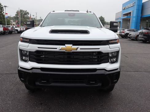 New 2026 Chevrolet Silverado 2500 Custom w/ Custom Value Package AWD/4WD image 21