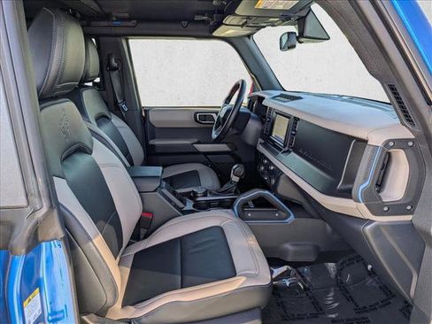 Used 2022 Ford Bronco Wildtrak image 20