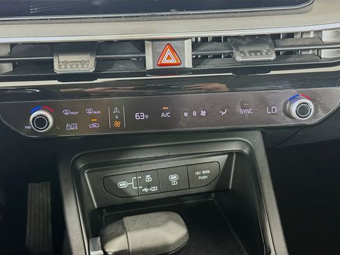 Used 2025 Kia K5 LXS image 23