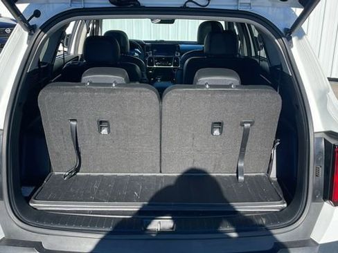Used 2023 Kia Sorento SX Prestige image 8
