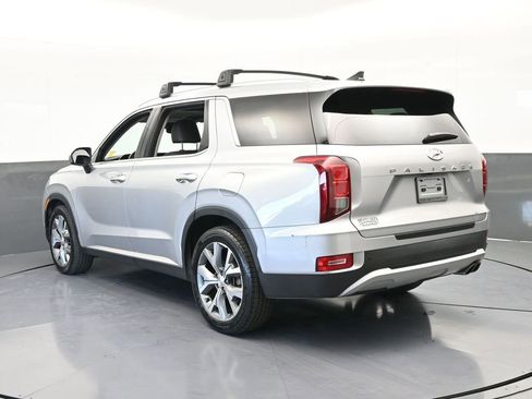 Used 2022 Hyundai Palisade SEL w/ Premium Package image 4