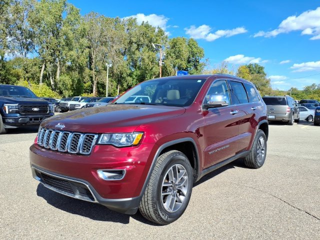 Used 2020 Jeep Grand Cherokee Limited AWD/4WD image 3