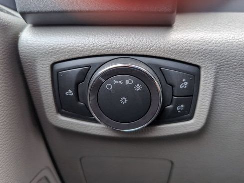 Used 2019 Ford F350 XL w/ Power Equipment Group AWD/4WD image 16