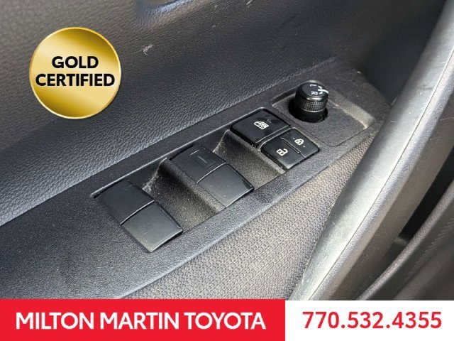 Used 2025 Toyota Corolla LE FWD image 25