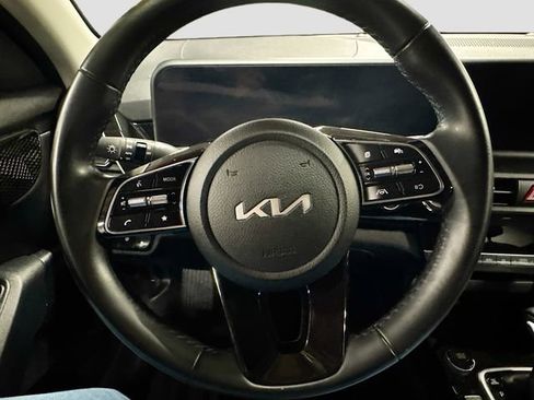 Used 2024 Kia Seltos S AWD/4WD image 11