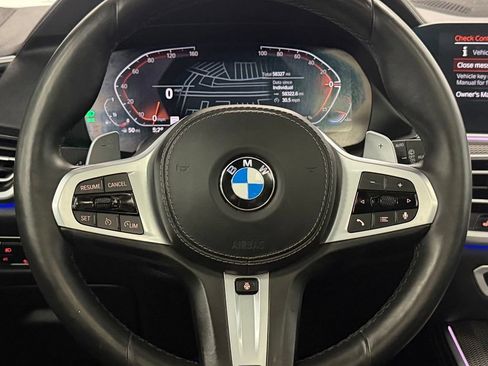 Used 2021 BMW X5 xDrive40i w/ M Sport Package AWD/4WD image 16