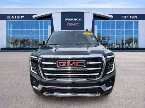 Used 2025 GMC Yukon XL Elevation RWD image 2