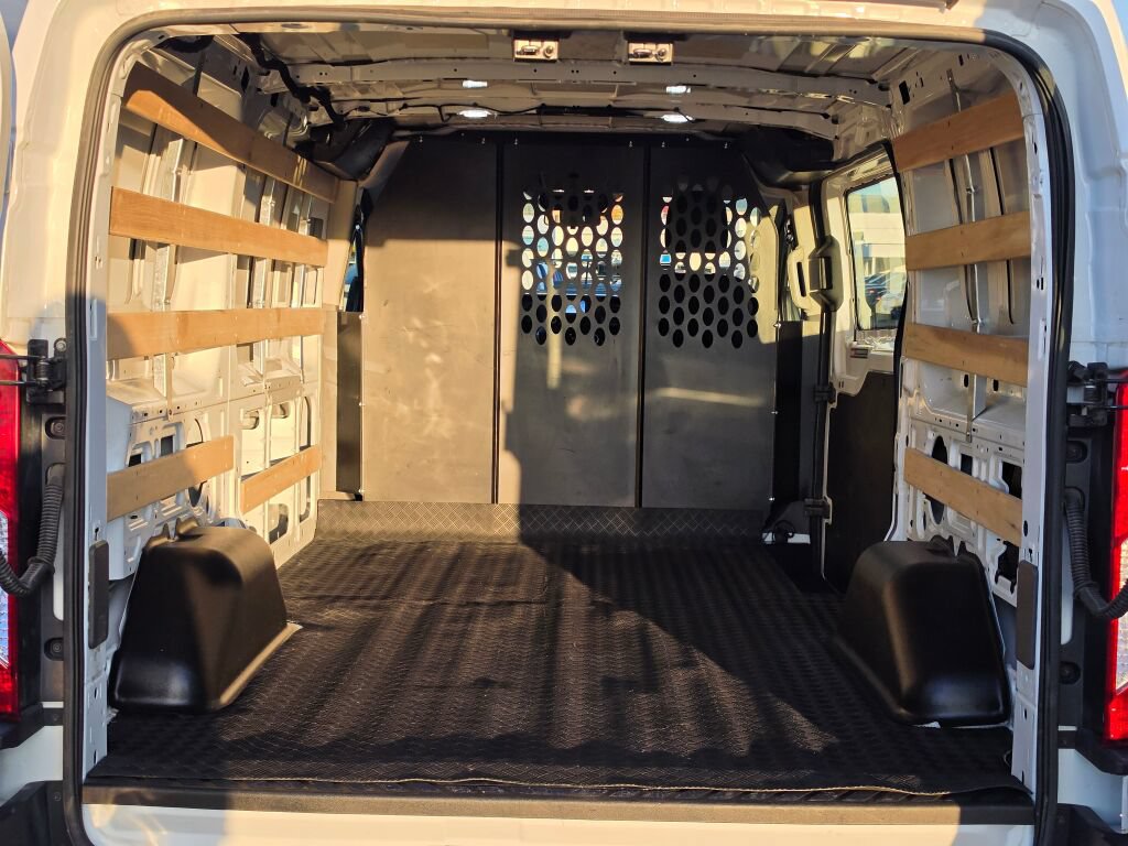 Used 2025 Ford Transit 250 Low Roof w/ Exterior Upgrade Package RWD image 10