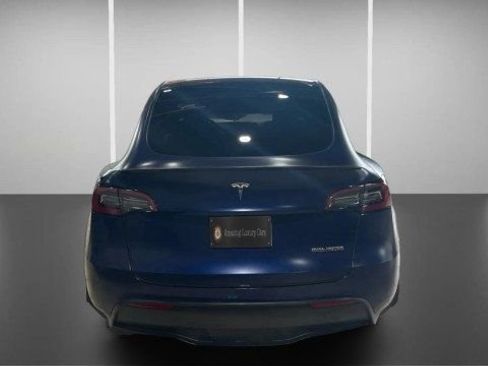 Used 2022 Tesla Model Y Performance AWD/4WD image 8