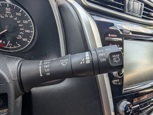 Used 2022 Nissan Murano SV AWD/4WD image 32