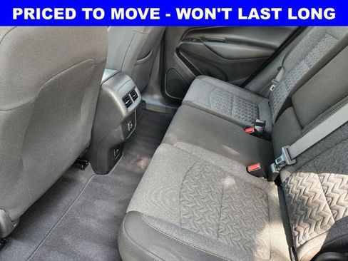 Used 2022 Chevrolet Equinox LT FWD image 30