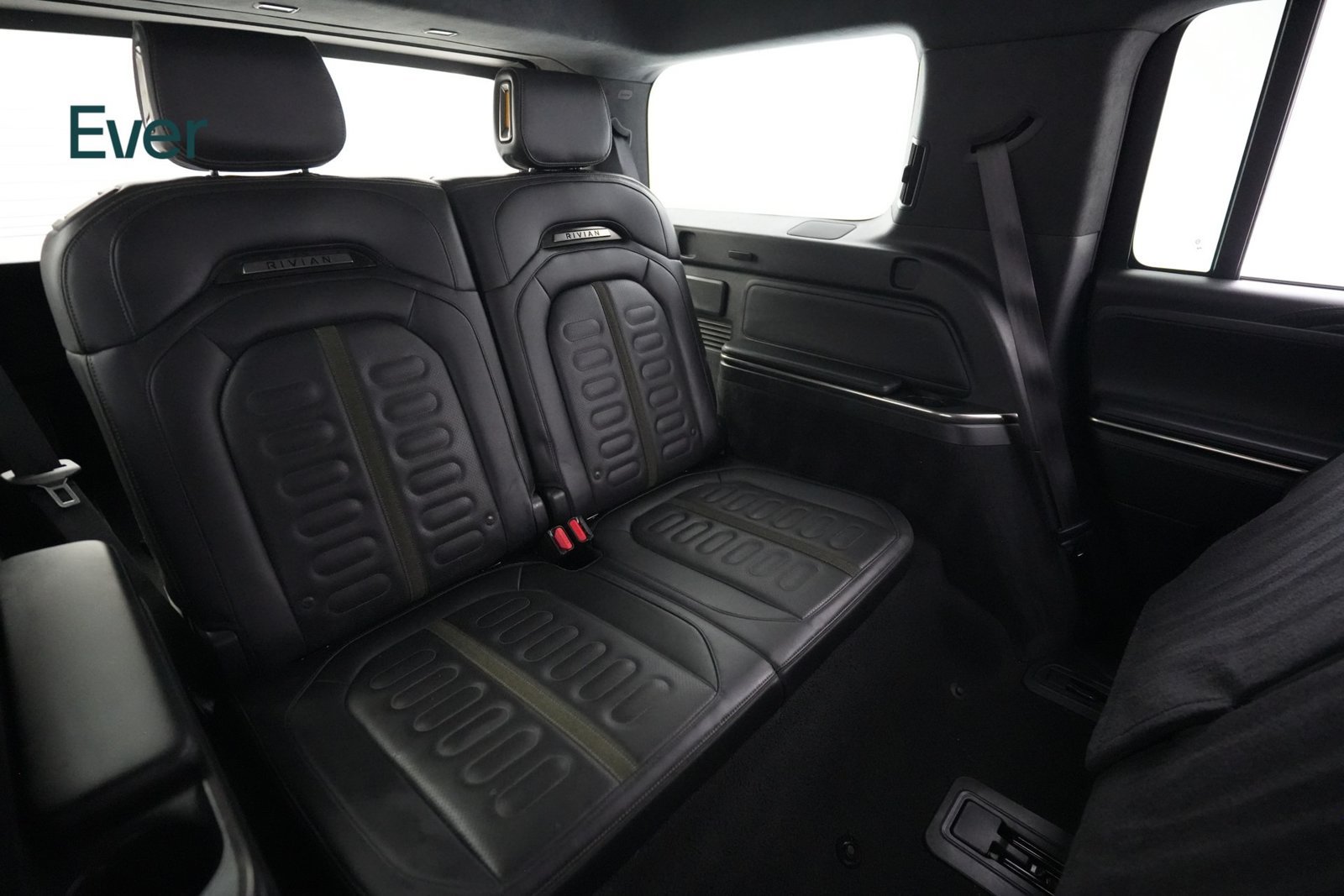 Used 2024 Rivian R1S Adventure Quad AWD/4WD image 26