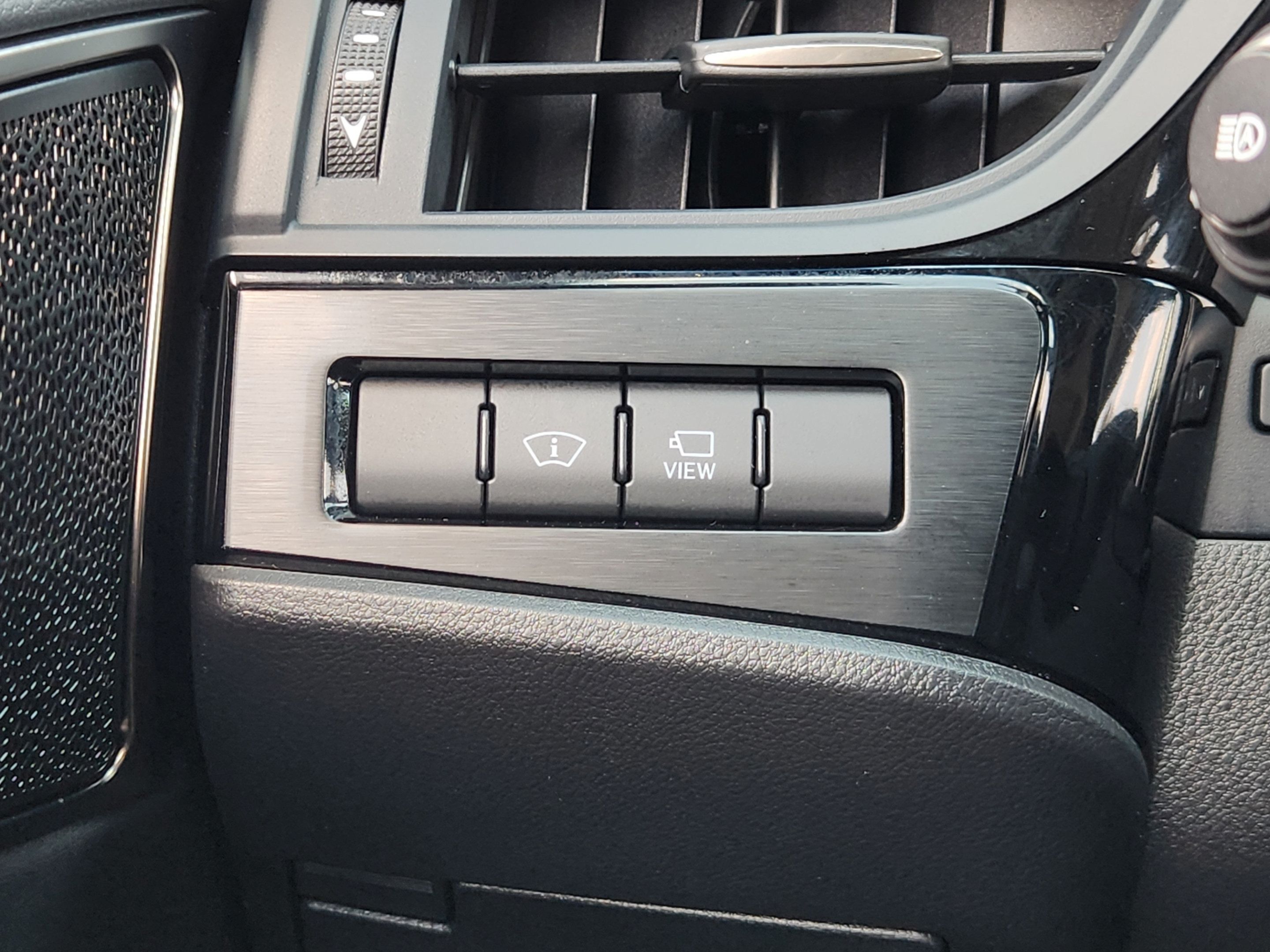 Used 2024 Lexus ES 350 Ultra Luxury w/ Accessory Package (Z2) FWD image 16