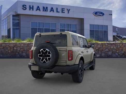 New 2025 Ford Bronco Outer Banks image 8