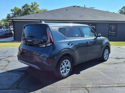 Used 2024 Kia Soul LX w/ Option Group 015 image 3
