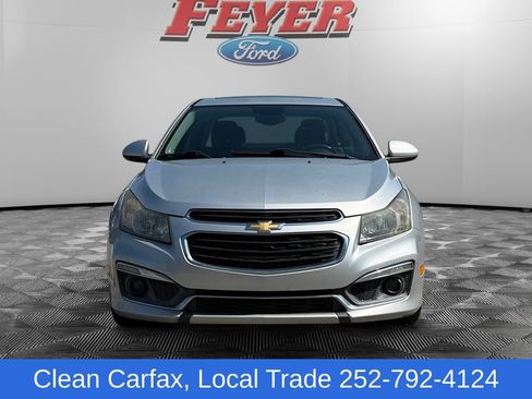 Used 2015 Chevrolet Cruze LT w/ Sun And Sound Package FWD image 8